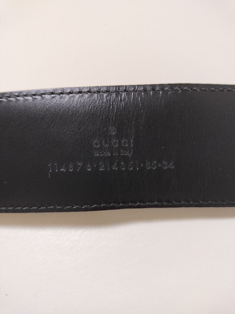 GUCCI ブラックレザー ベルト ゴールドバックル