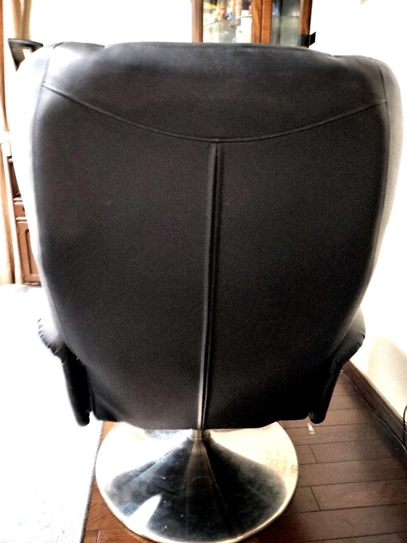 ニトリ　ブラックレザー　パーソナルチェア　リクライニングチェア殆ど未使用送料込み