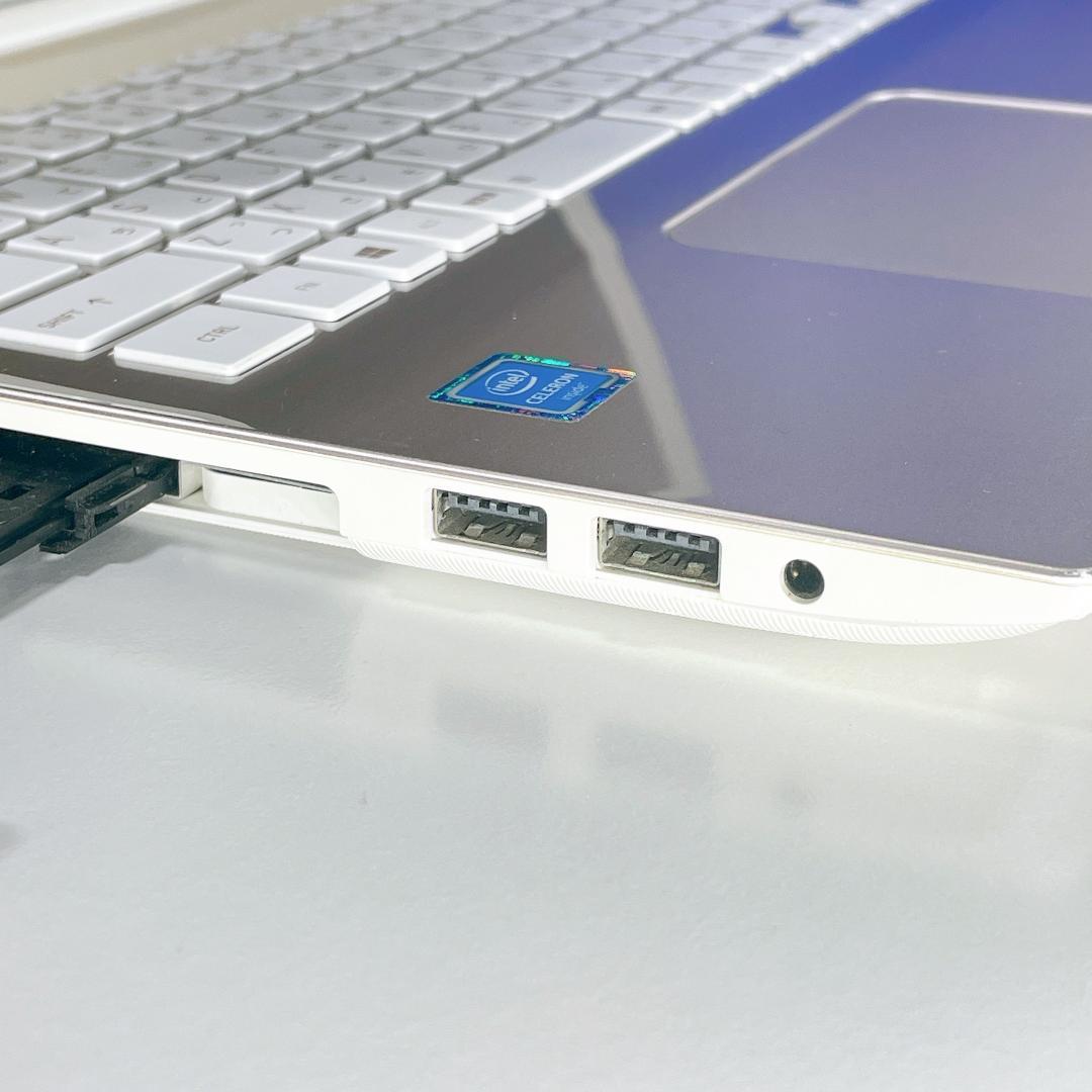 設定済✨快適SSD✨Windows11✨ゴールド✨東芝カメラ付ノートパソコン薄型