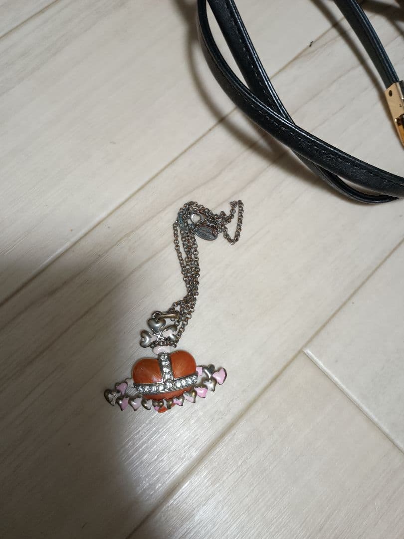 ヴィヴィアン・ウエストウッド　バッグ　ハート型