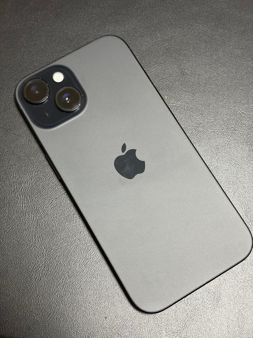 Apple iPhone 15 128GB スペースブラック