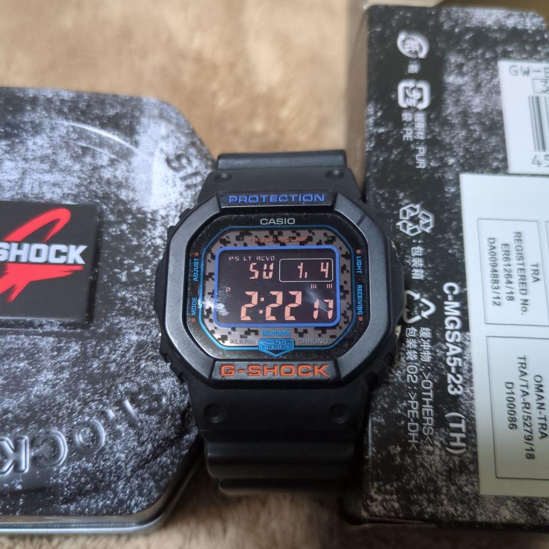 お値下げ！CASIO G-SHOCK デジタル腕時計 GW-B5600CT-1