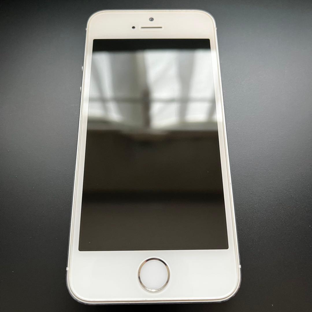 ✨バッテリー新品交換済み✨Apple iPhone 5s 64GB Silver