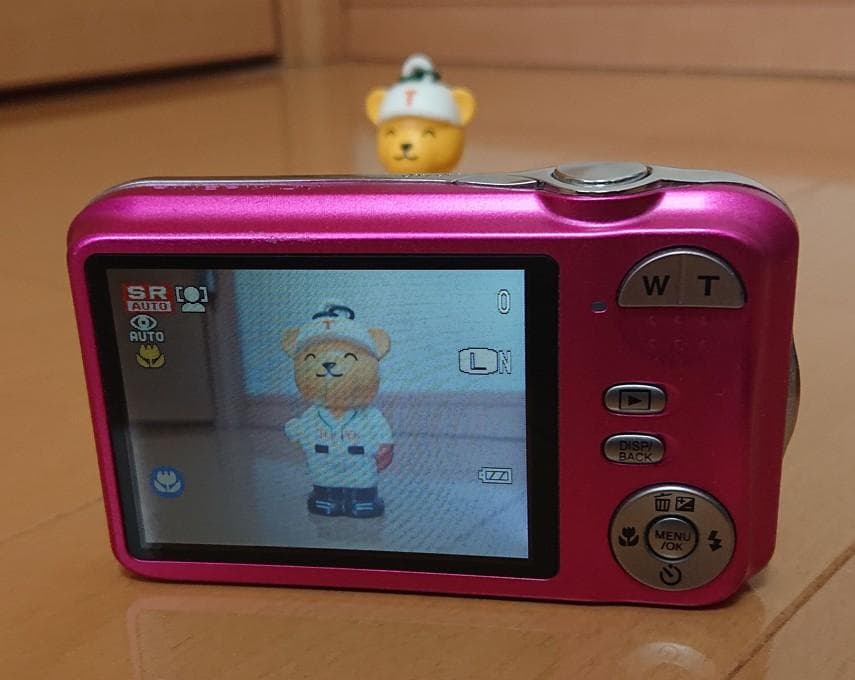 FUJIFILM コンパクトデジタルカメラ FinePix JV250☆ピンク