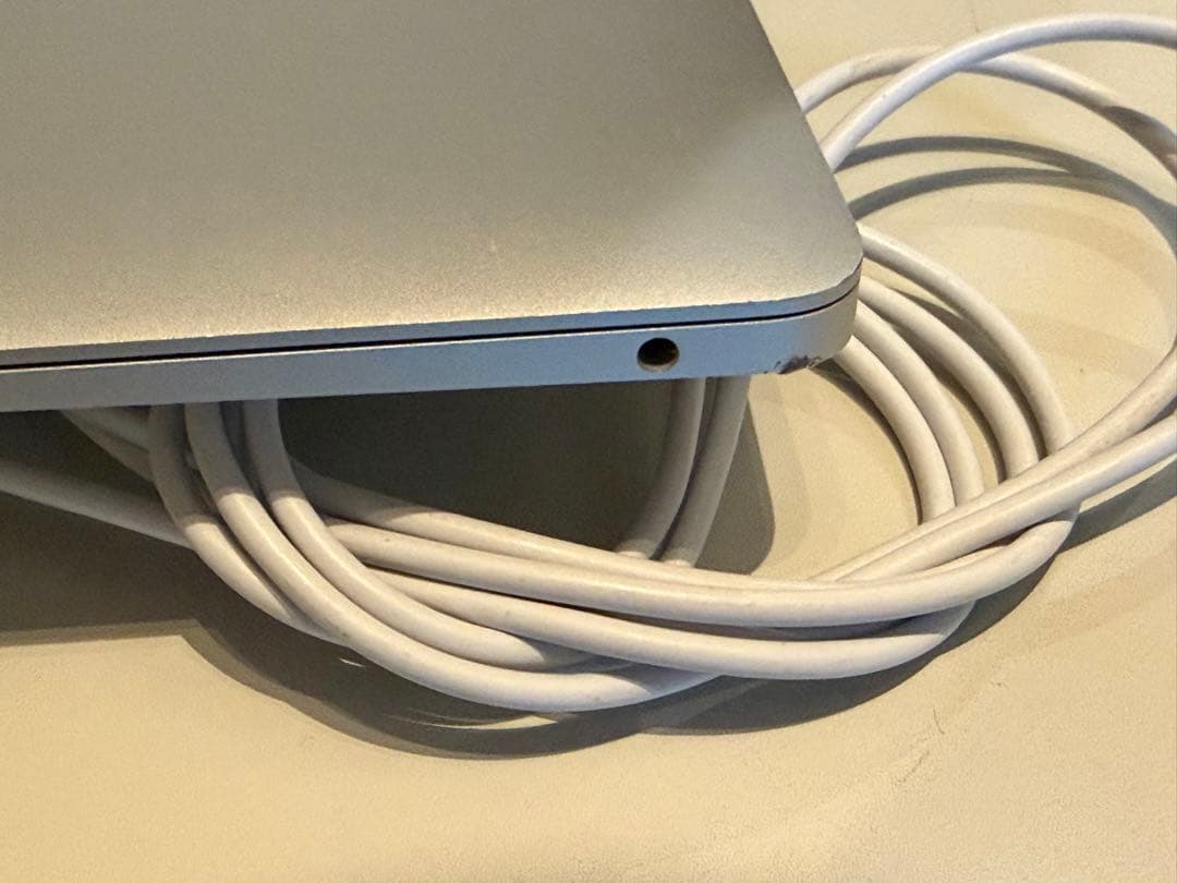 Apple MacBook Air (M1, 2020) シルバー JIS