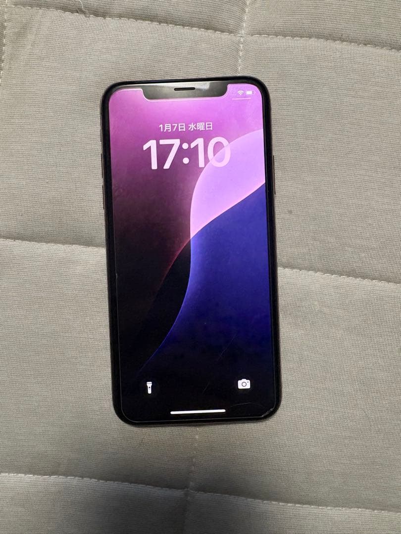 Apple iPhone XS ゴールド