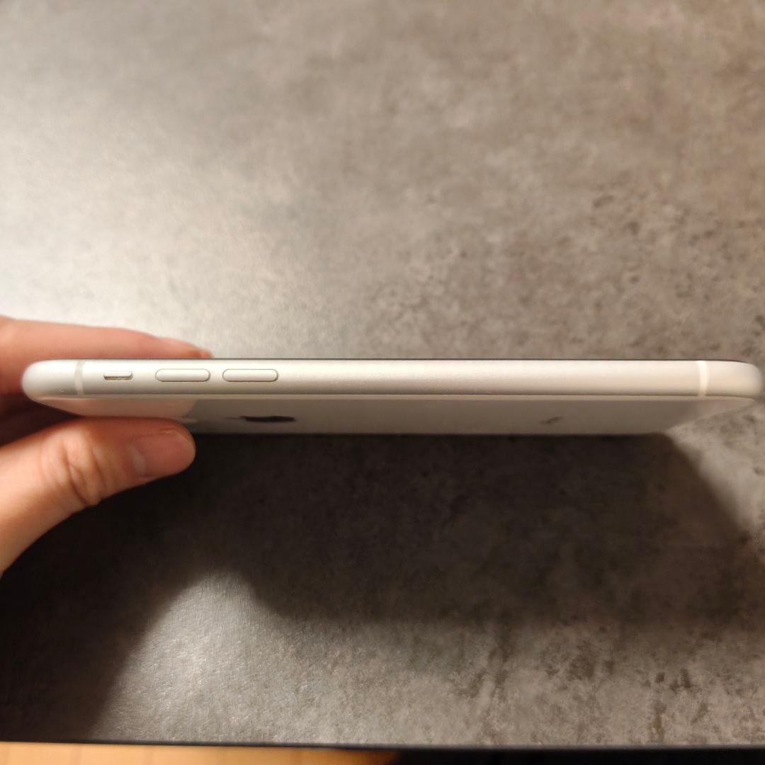 Apple iPhone XR 128GB ホワイト 本体