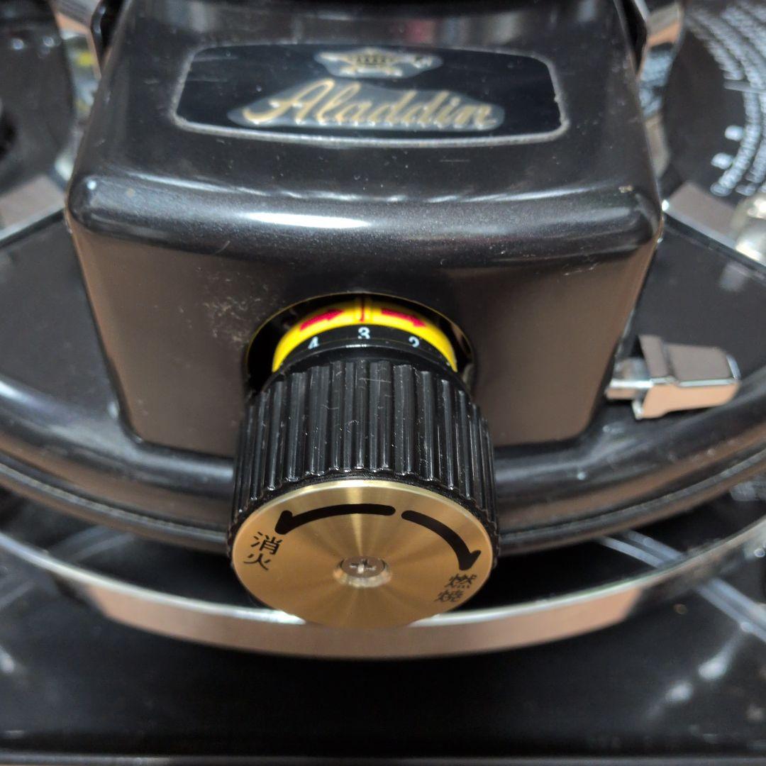 アラジン石油ストーブ　(純正のブルーフレームしん付き)