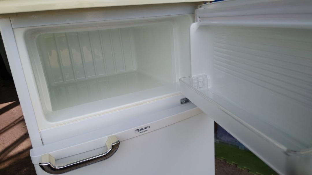 冷蔵庫 冷凍冷蔵庫 90L 2010年製 使用感ありますが作動良好です