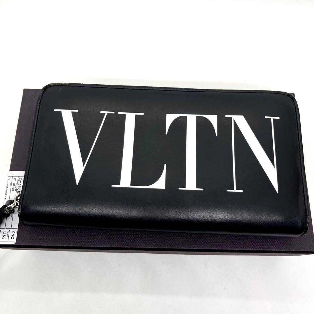 付属品完備/現行✨ヴァレンティノ 長財布 ラウンドファスナー ブラック レザー