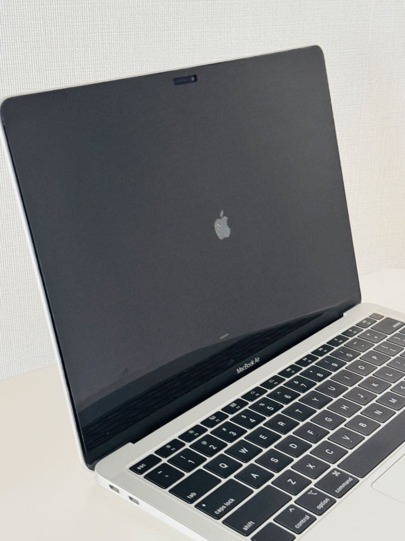 MacBook Air 2018 13インチ 16GB SSD256GB