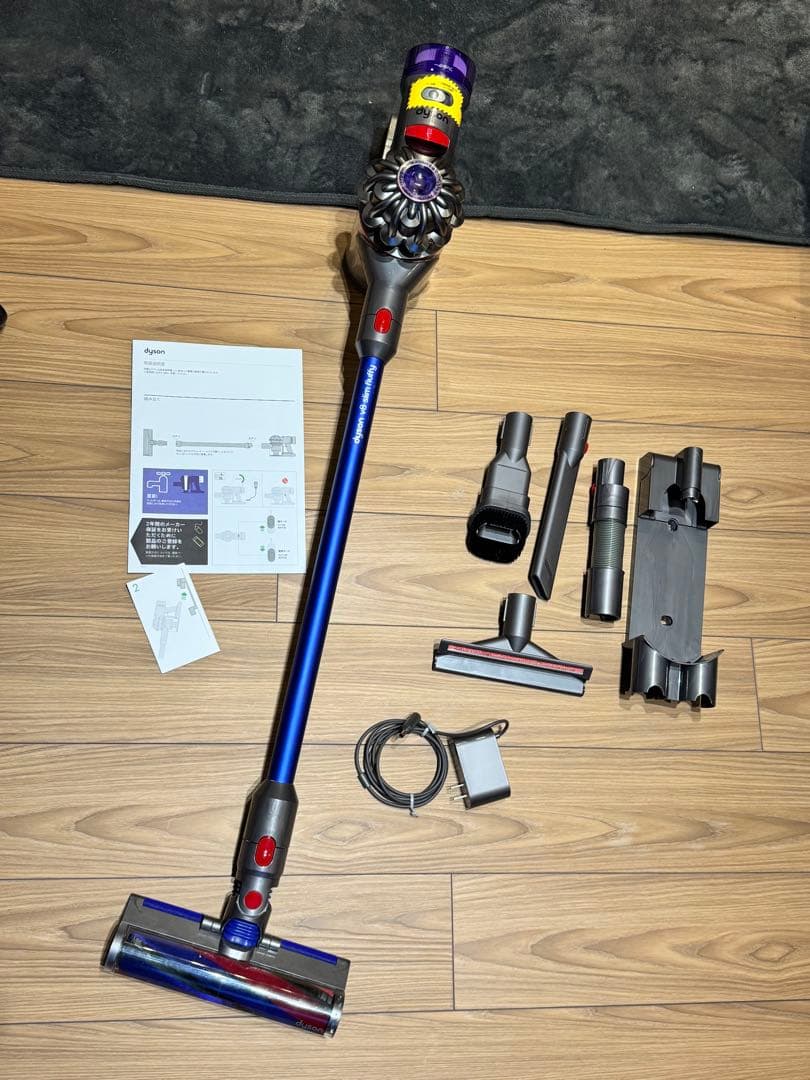 Dyson V8 slim fluffy コードレス掃除機