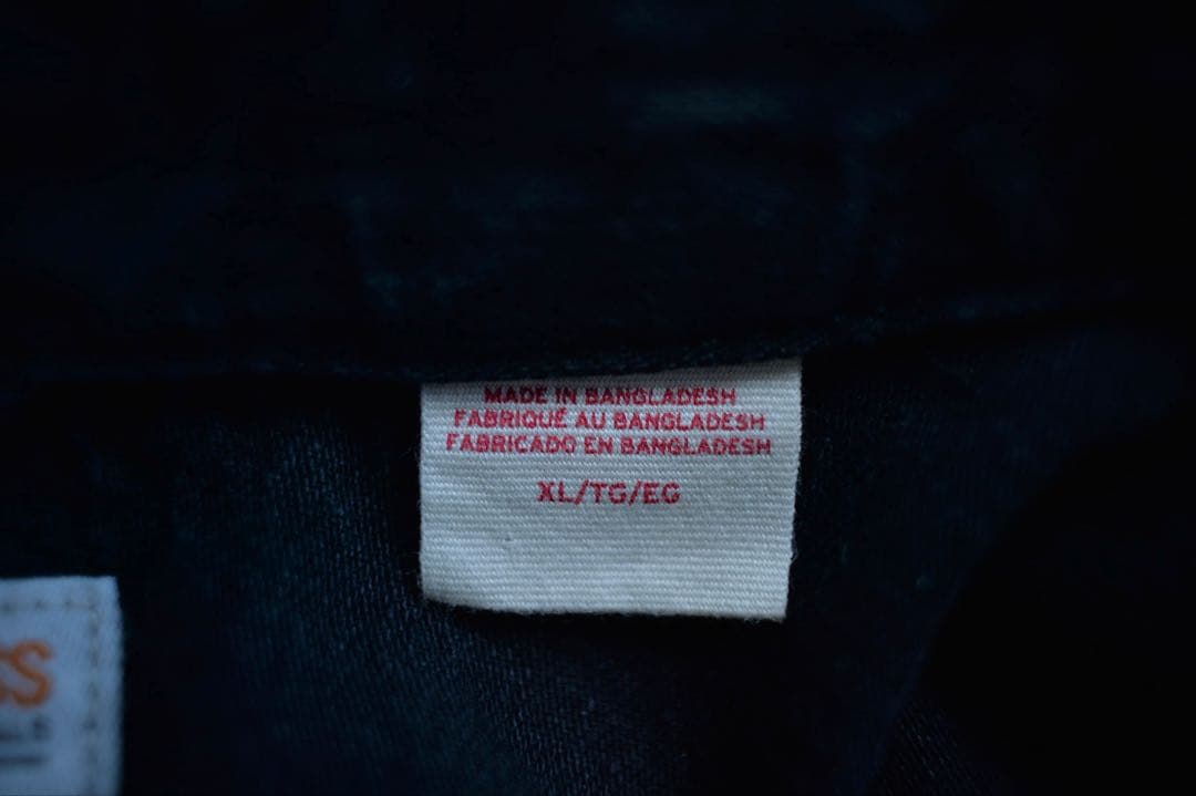 k2106Levi's バーストゥ ウエスタンシャツ ブラックデニム XL