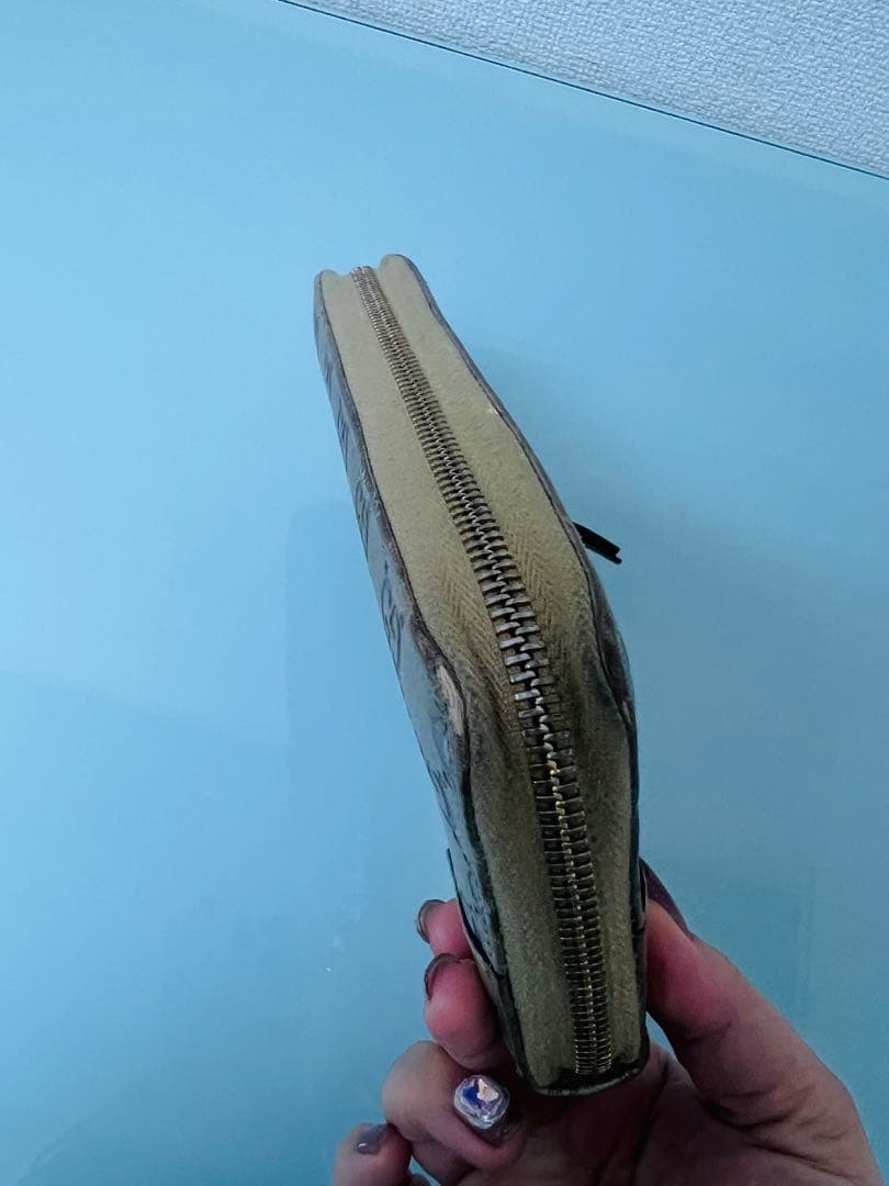 極美品★グッチ GUCCI 希少★シルバー GG シマ レザー長財布