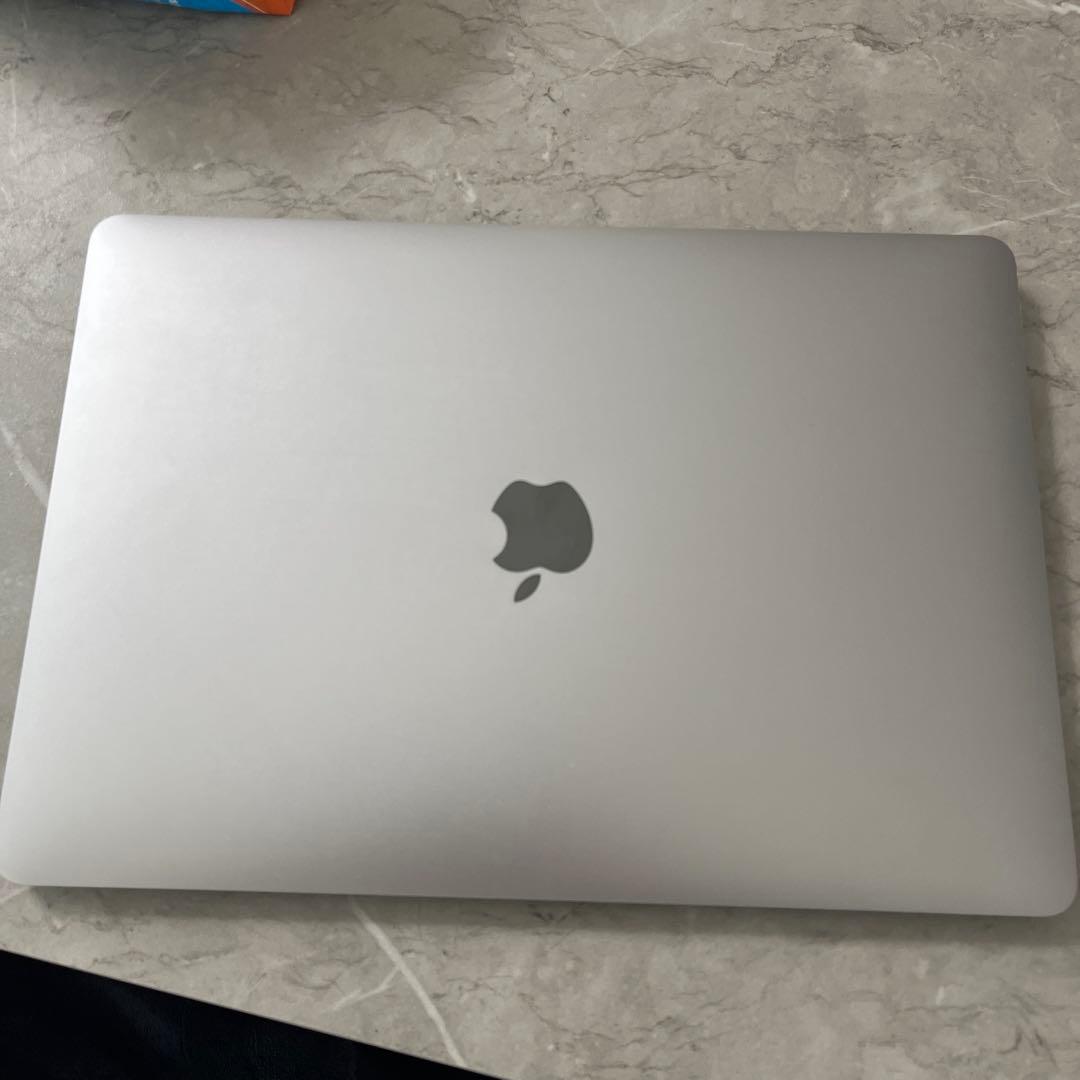 Macbook Air i3 2020 スペースグレイ 256GB