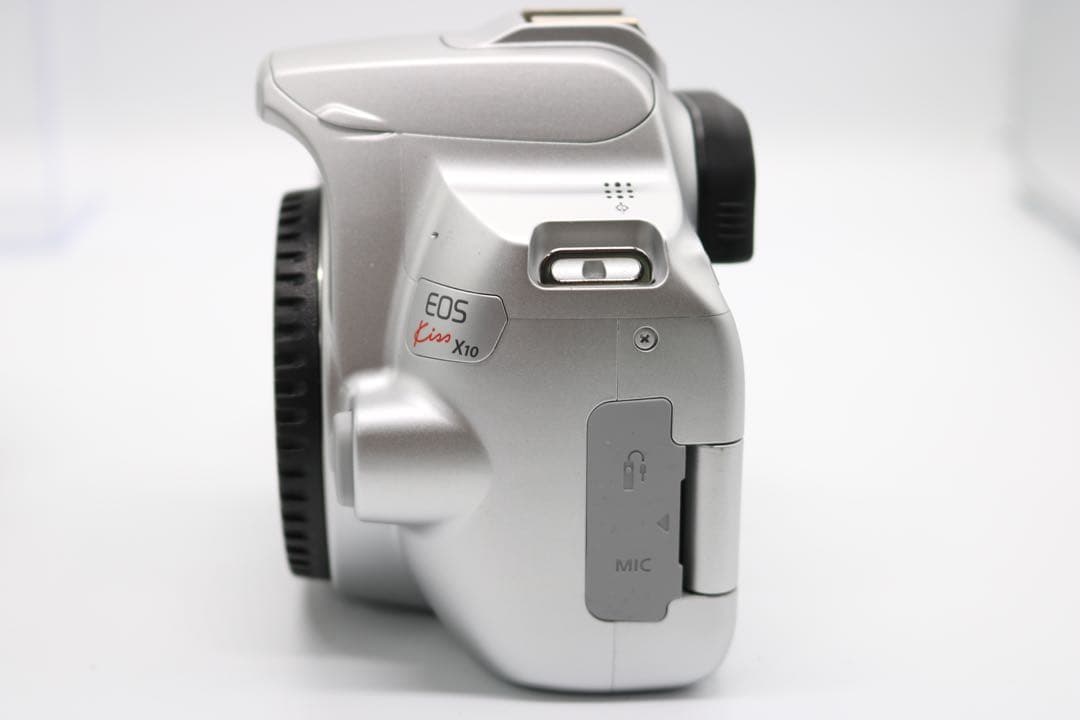 美品 【Canon EOS Kiss X10 レンズセット】 Wi-Fi搭載