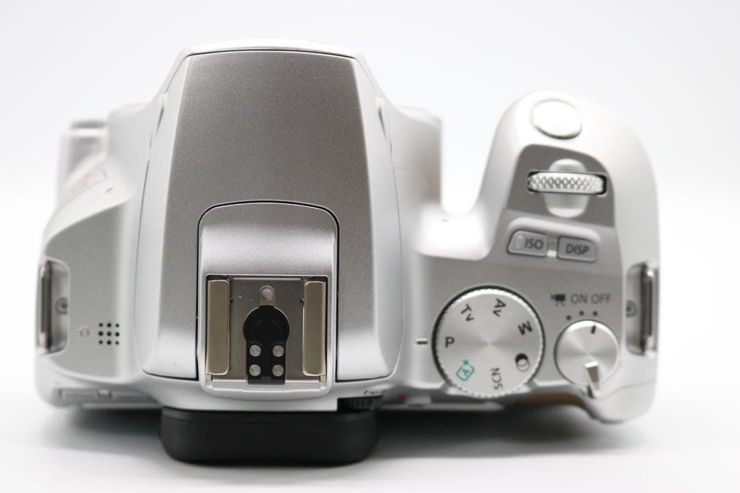 美品 【Canon EOS Kiss X10 レンズセット】 Wi-Fi搭載