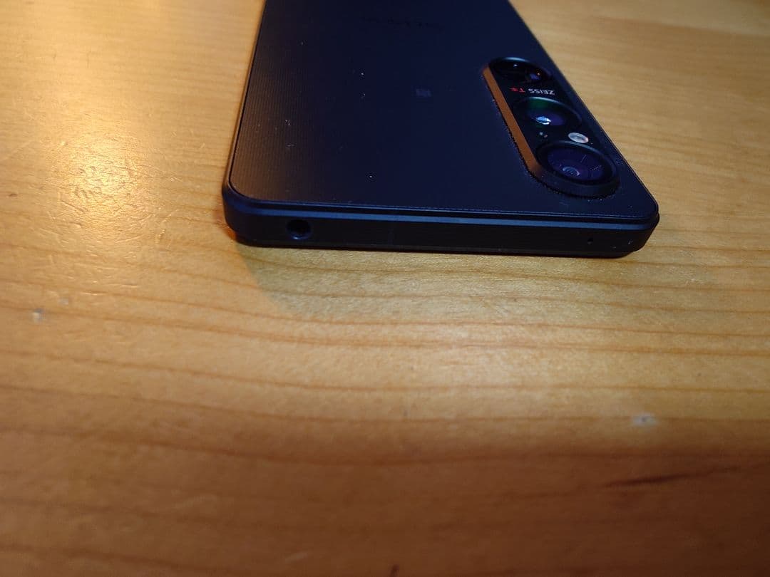 Xperia 1 VI SOG13ブラックモデル 本体 ケース付き