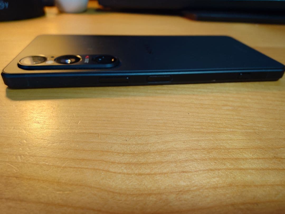 Xperia 1 VI SOG13ブラックモデル 本体 ケース付き