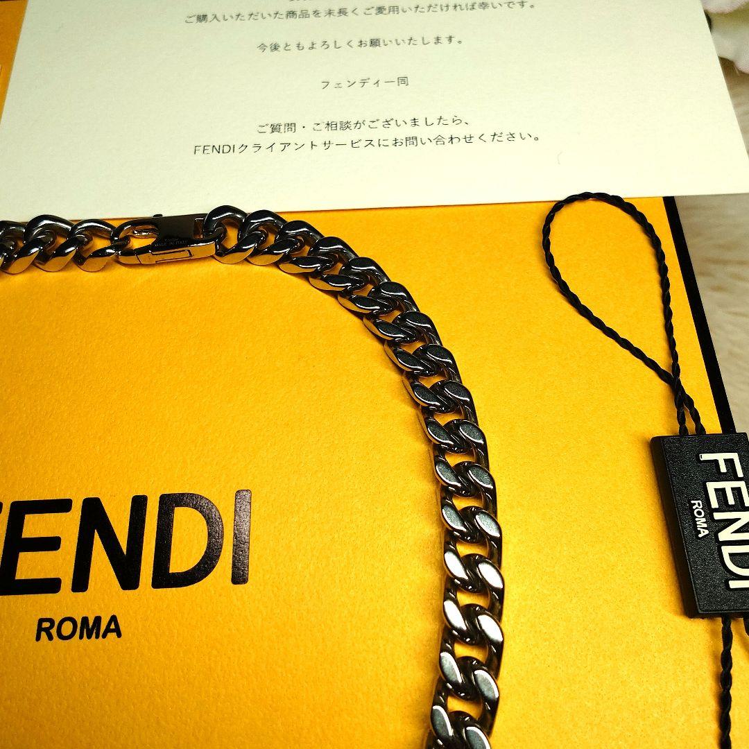 FENDI バゲット ネックレス 目黒蓮さん着用 FF チェーン シルバー