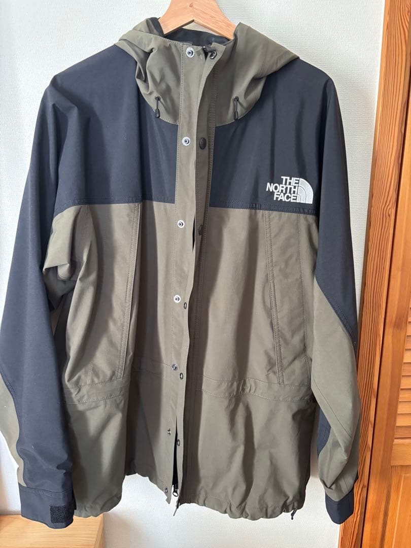 THE NORTH FACEマウンテンライトジャケット