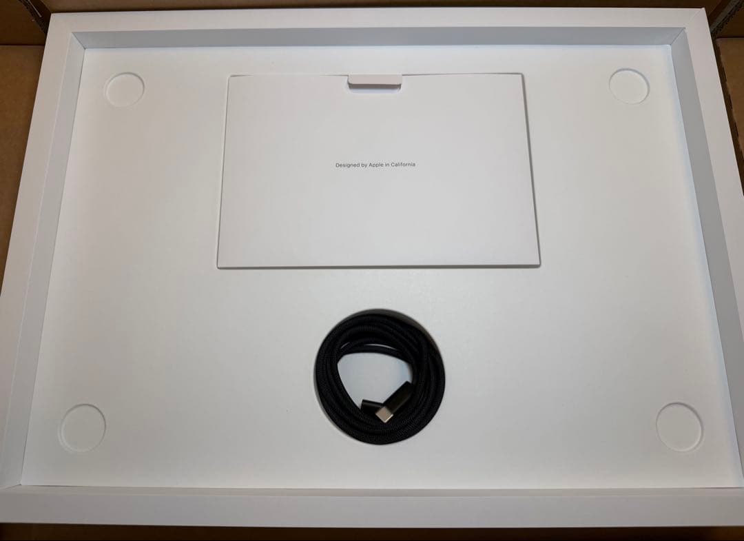 MacBook Pro スペースブラック 16インチ