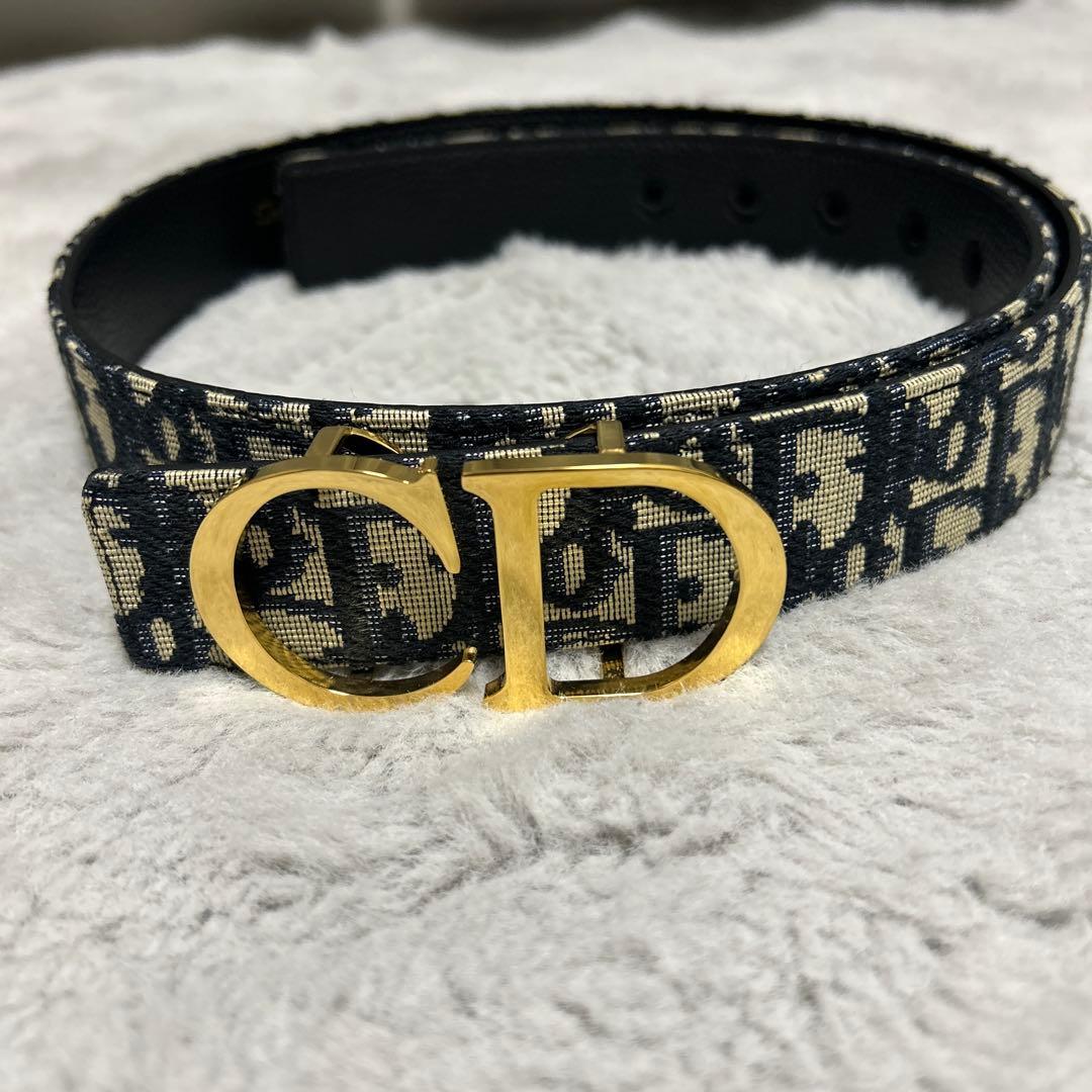 Dior ベルト リバーシブル