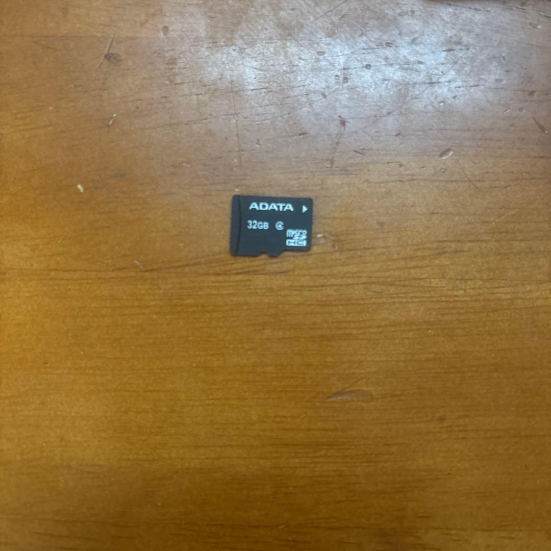 Nintendo Switch本体+マリオカート8DX +付属品もろもろ