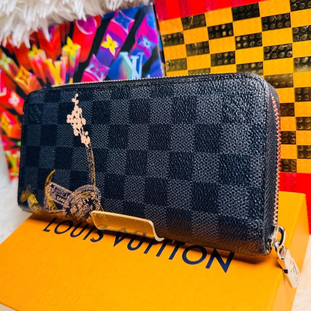 ルイヴィトン ダミエグラフィット ジッピーウォレット ヴェルティカル 美品長財布