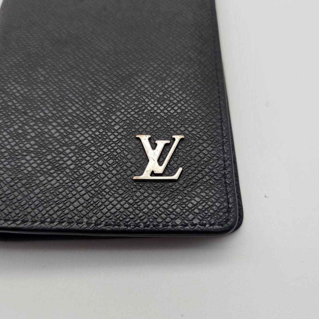 e様　ポルトフォイユ　ブラザ　タイガ　メタリックロゴ　長財布　A139