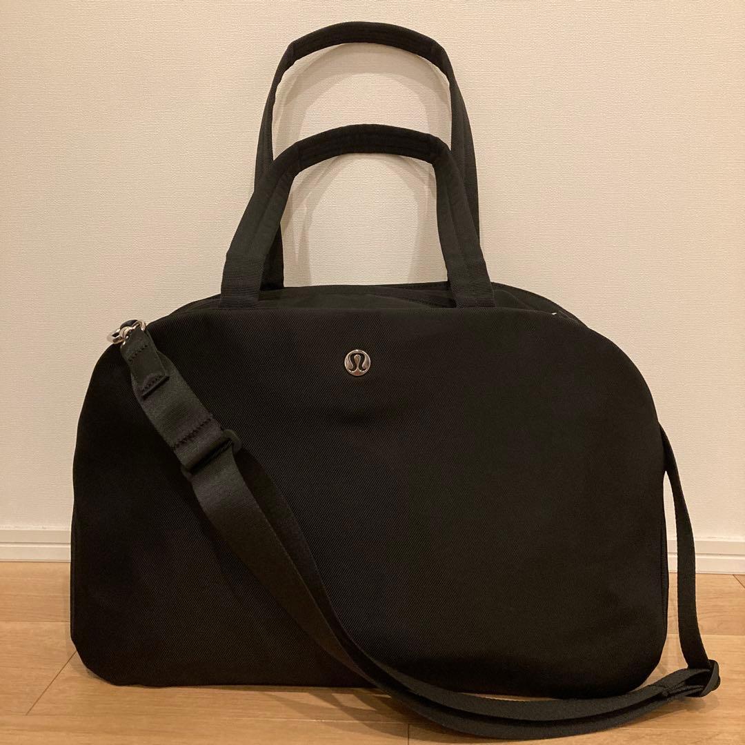ルルレモン　City Essentials バッグ 25L