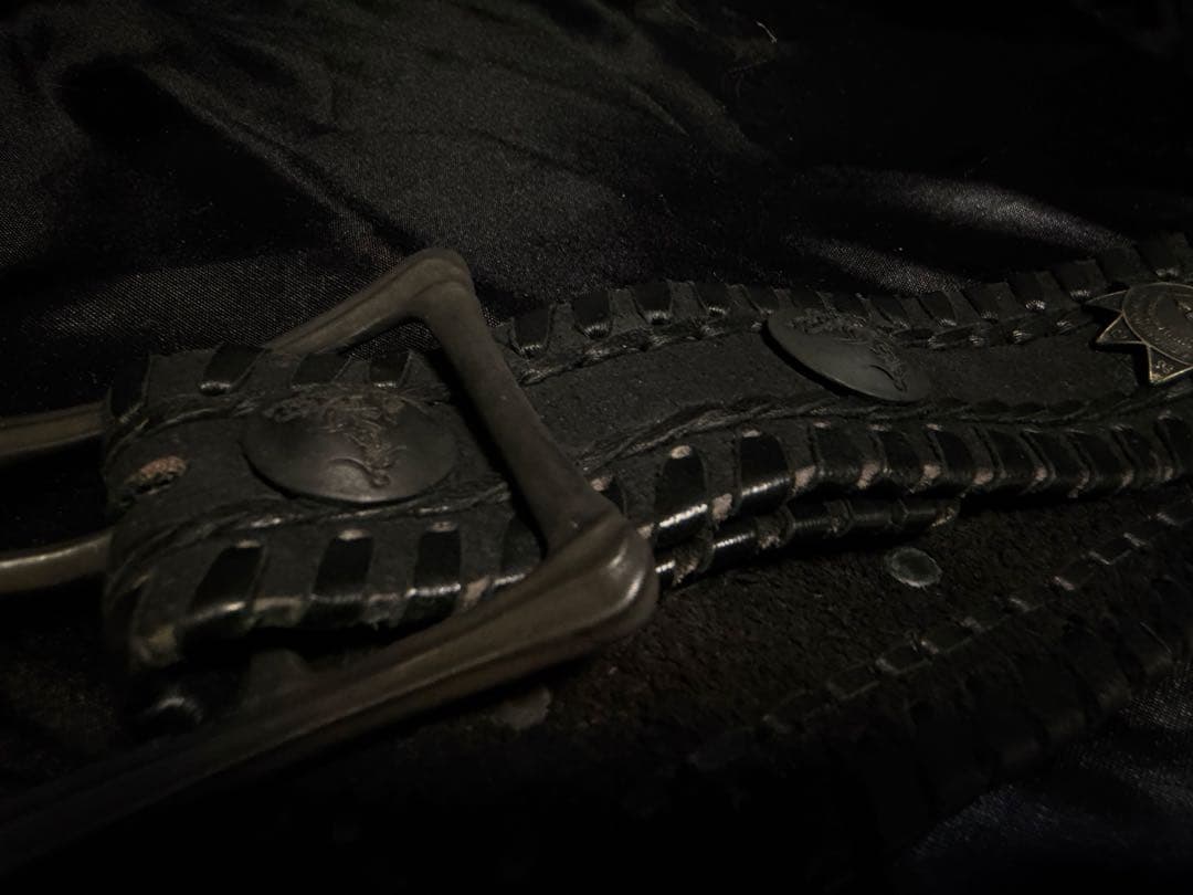 14th Addictionビーズ装飾付きブラックレザーベルト