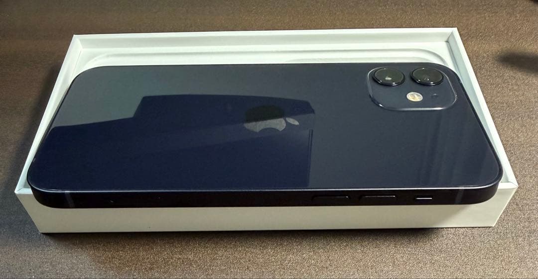 美品 iPhone12 【128GB】 ブラック