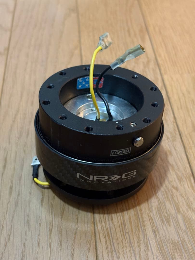 NRG カーボンクイックリリース