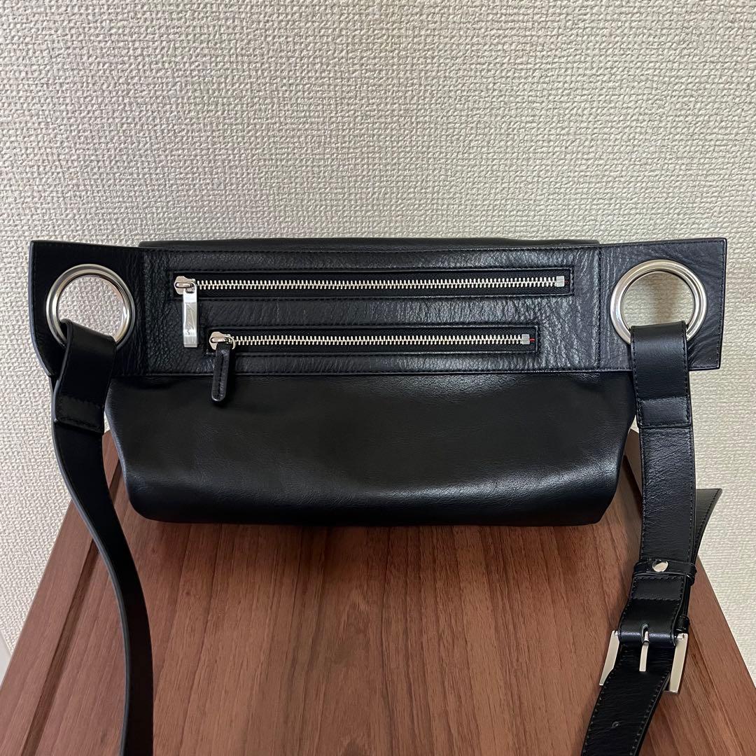 Kawakawa レザー　ボディバック　ショルダーバッグ レザー　ブラック