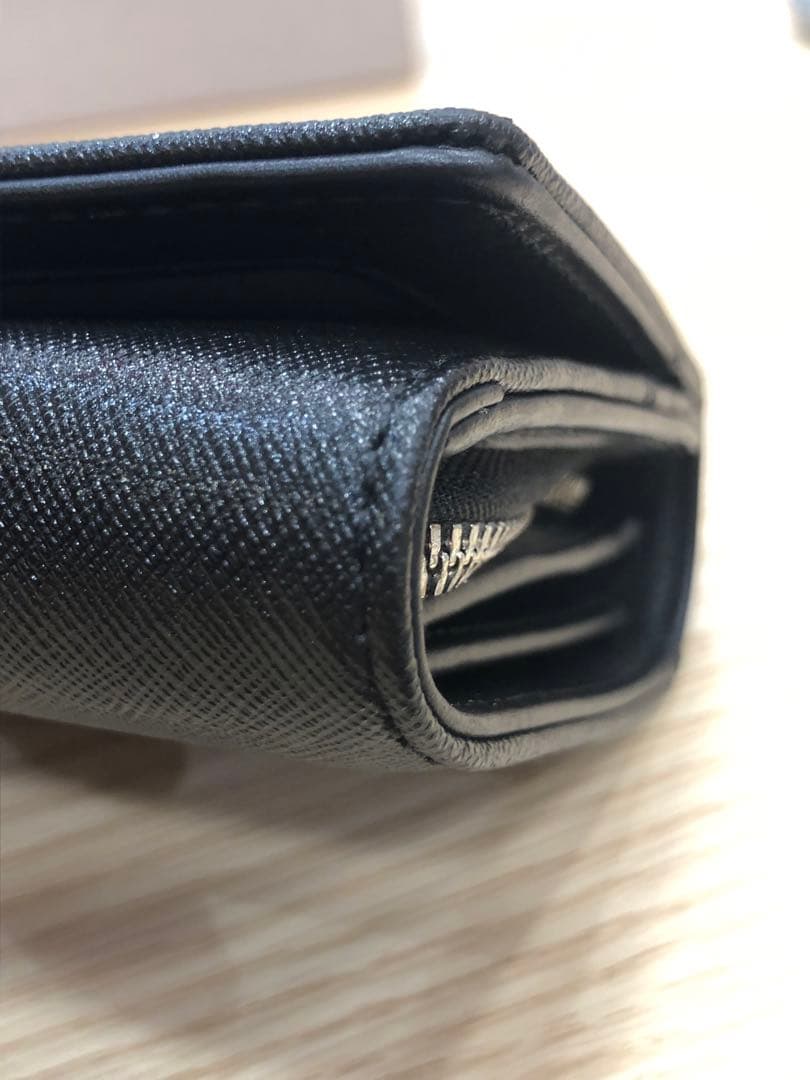 ✴︎ヴィヴィアンウエストウッド　ディアマンテレザー長財布　財布