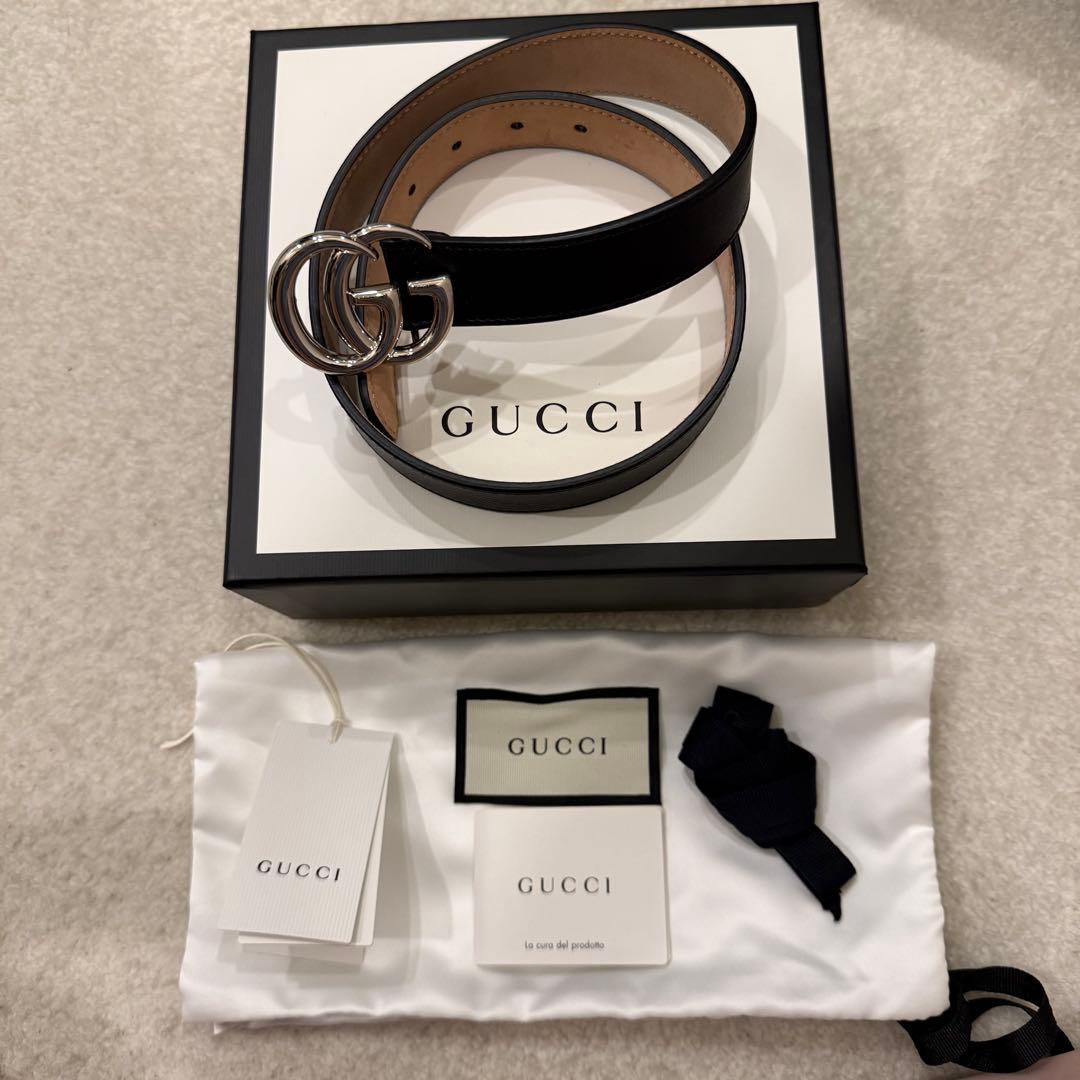 GUCCI ブラックレザー ベルト GGロゴ　65cm