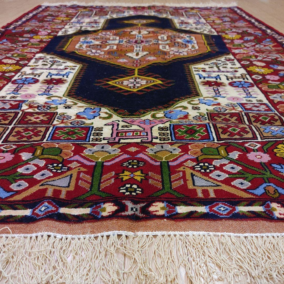 ペルシャ絨毯 新品 158x116 手織り クルド・ グーチャン産 persia