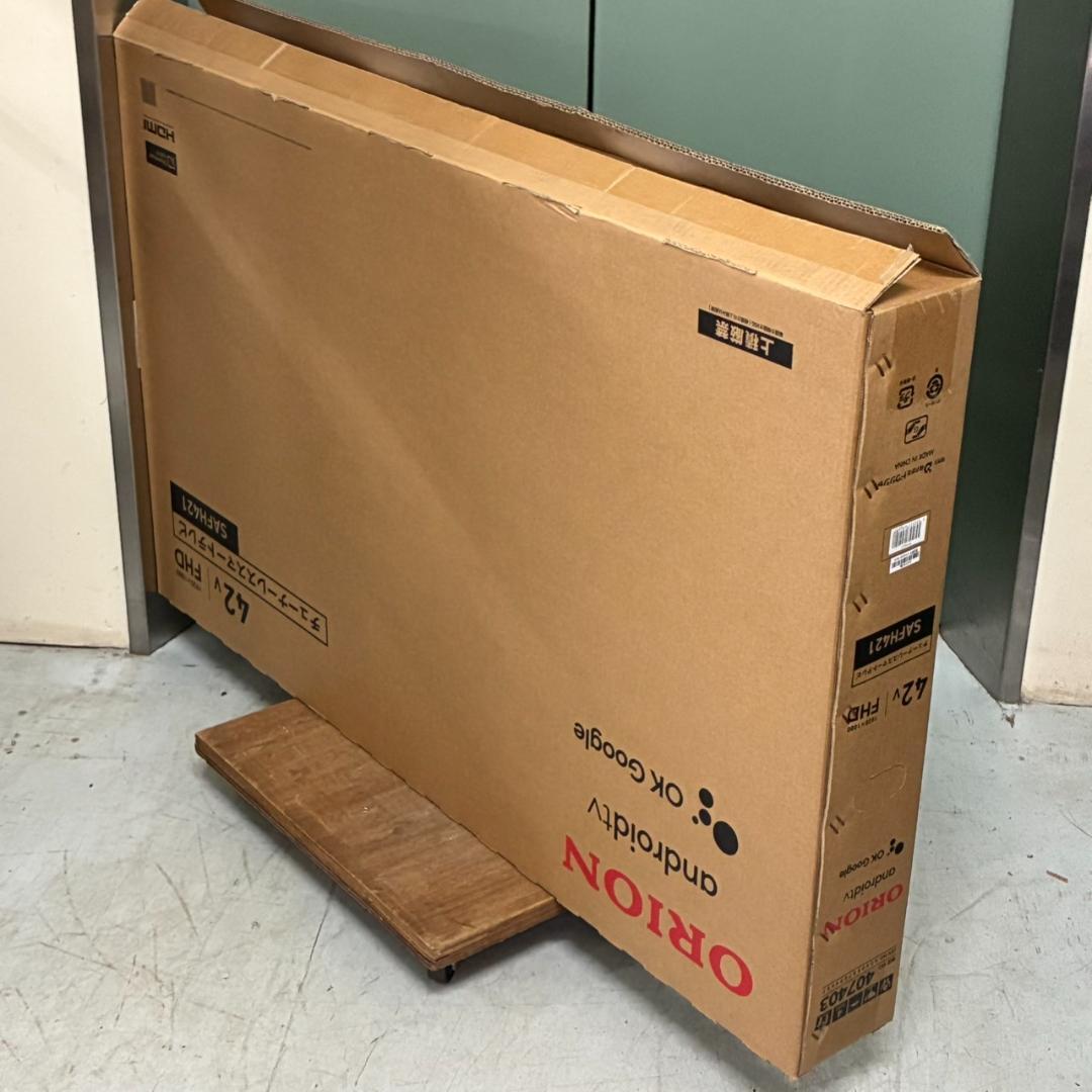 未使用　オリオン　42V型チューナーレステレビ 　SAFH421