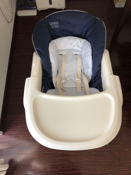 コンビ 電動ハイローチェア