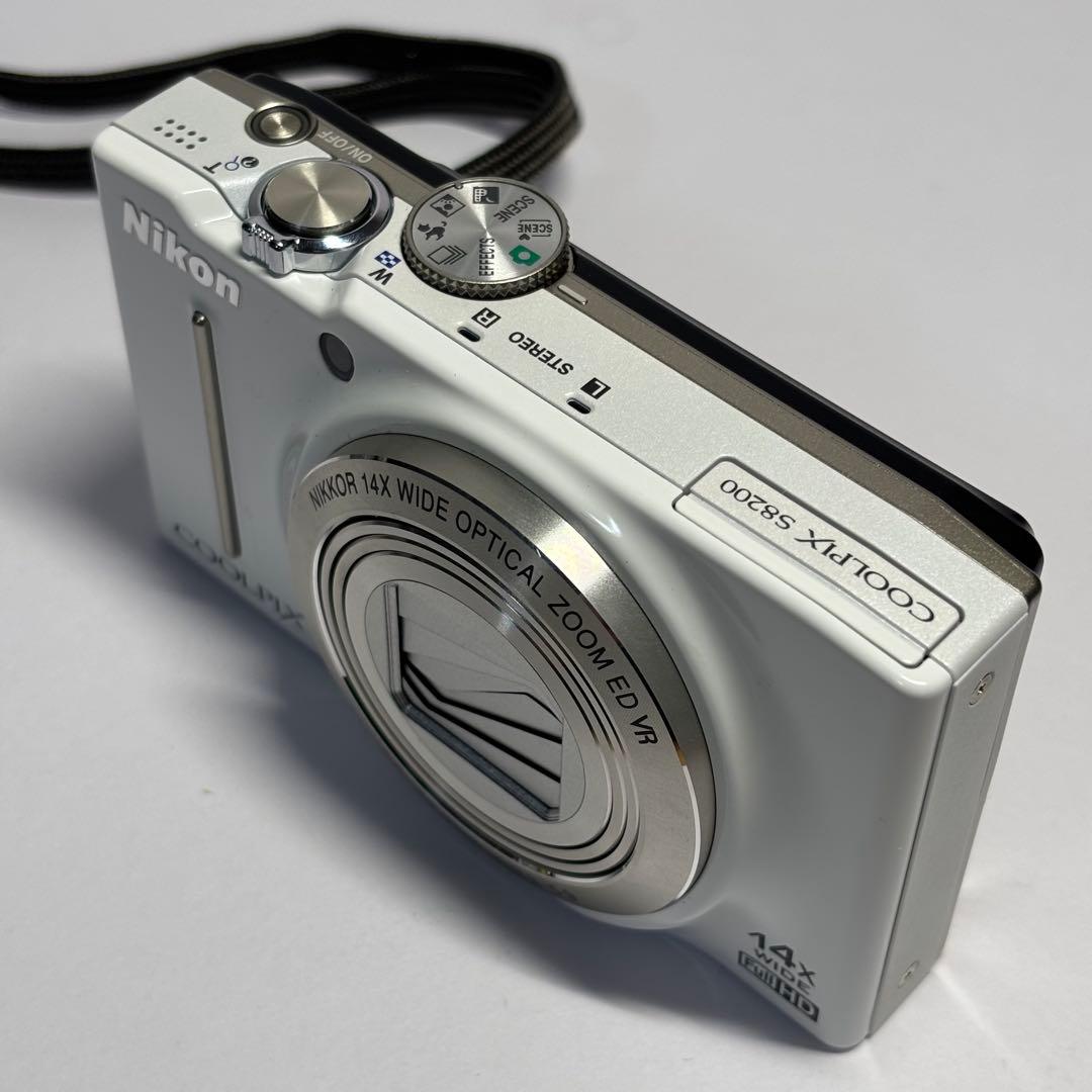 Nikon COOLPIX S8200 充電器 EH-69P