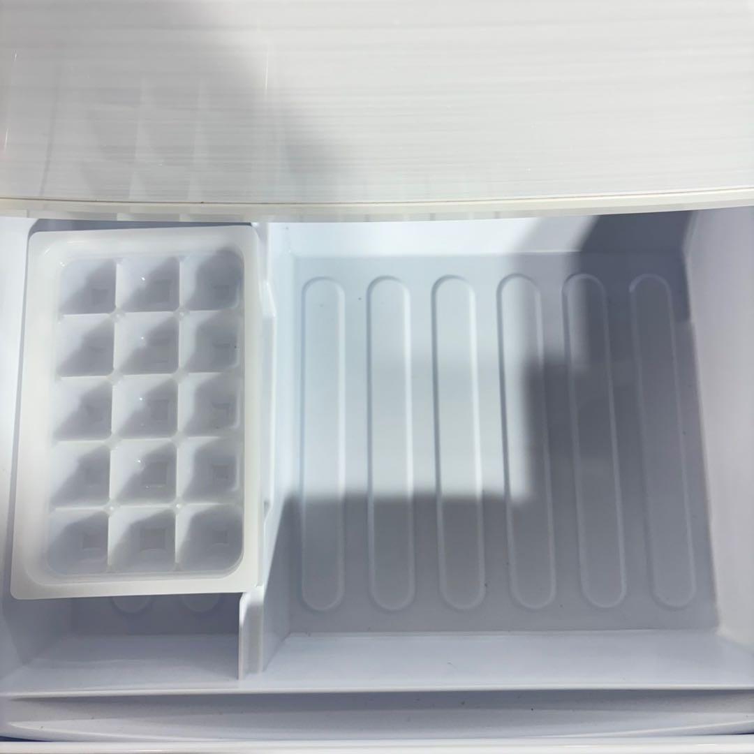 SHARP 冷蔵庫 SJ-D14F-W 137L 2020年製 家電 A056