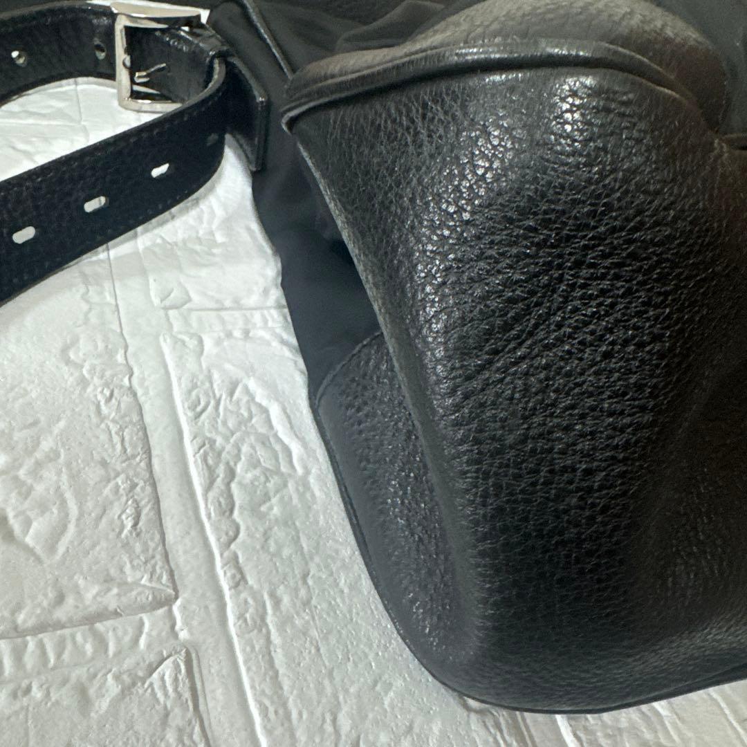 PRADA ショルダーバック　メッセンジャーバック
