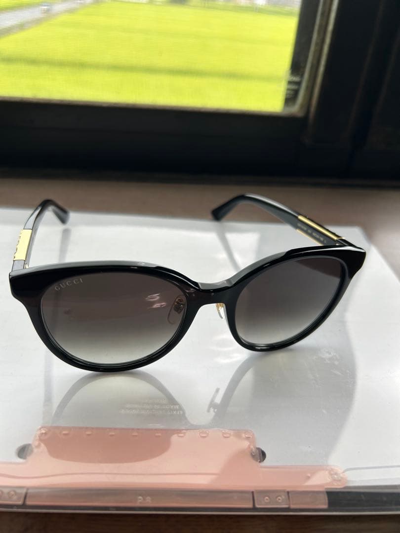 GUCCI サングラス　ドラえもん