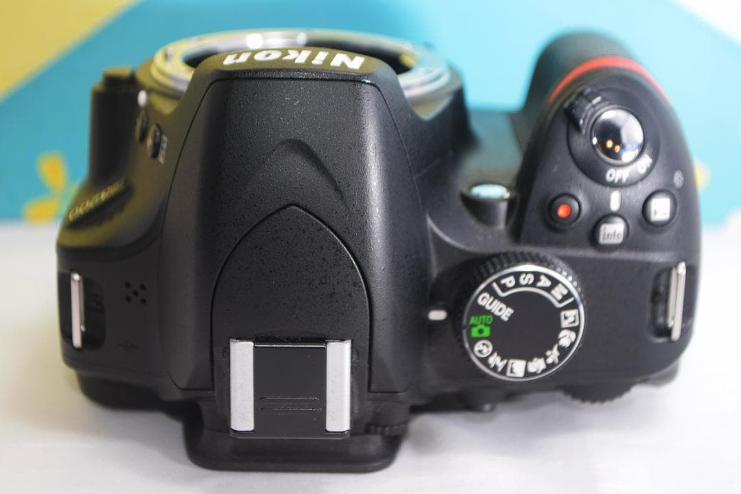 美品 Nikon D3200☆高画質一眼レフ☆初心者オススメ☆スマホに転送♪
