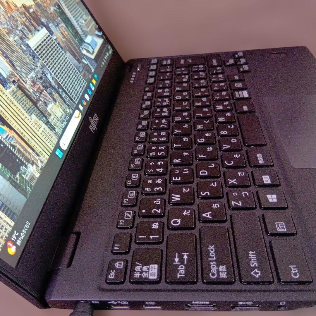 Z③ 富士通　ＦＭＶＵ2803JD　U9310/DW