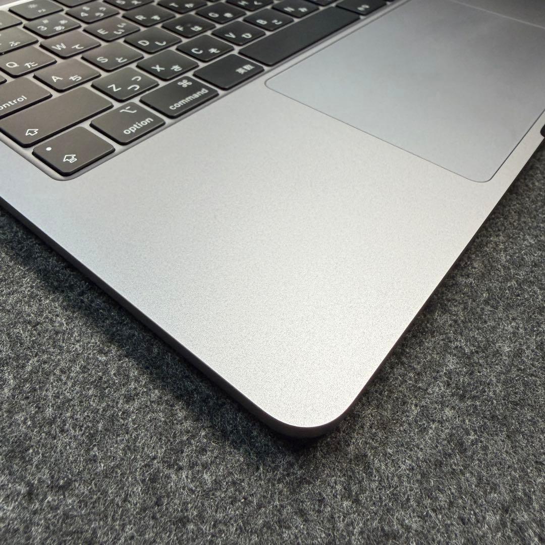 Apple MacBook Air 13.6インチ M3 16GB 256GB