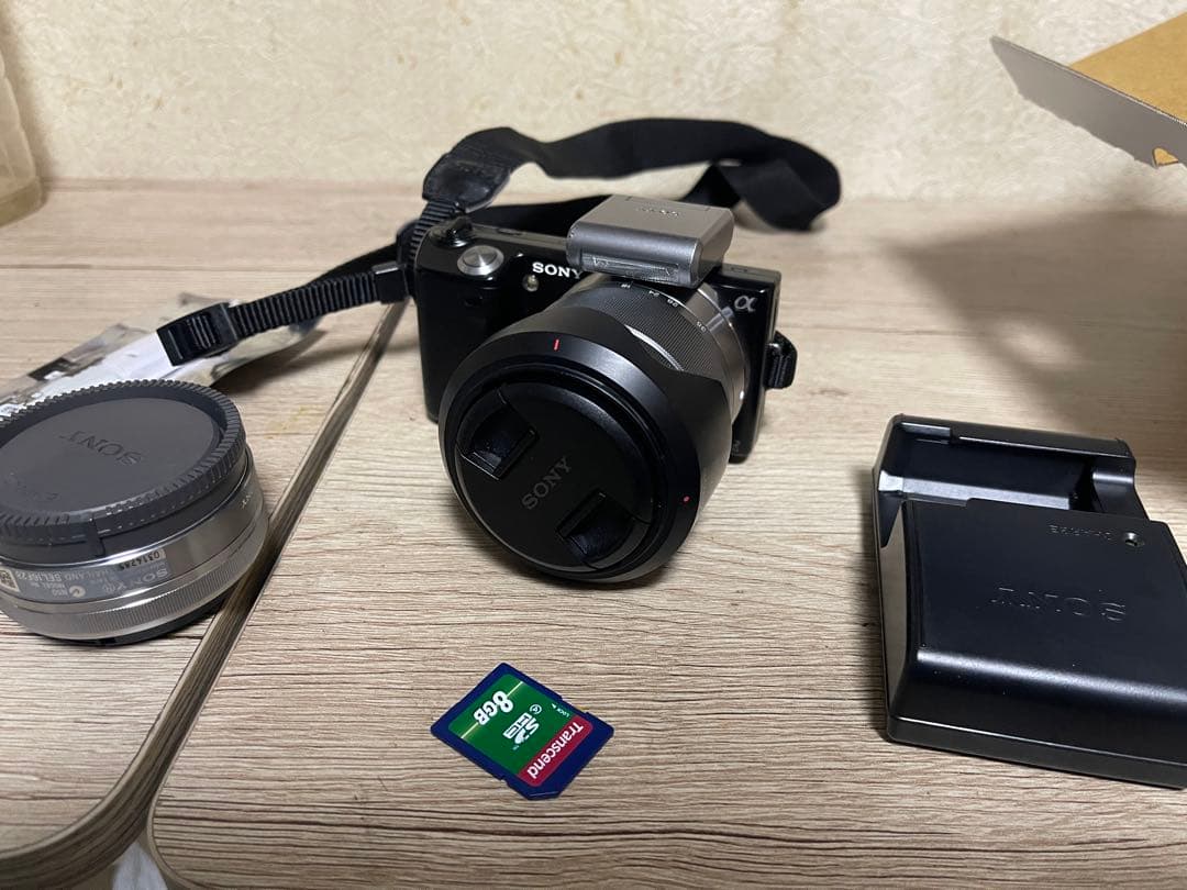 SONY α【NEX-5】ミラーレス一眼 16mm F2.8 18-55mm