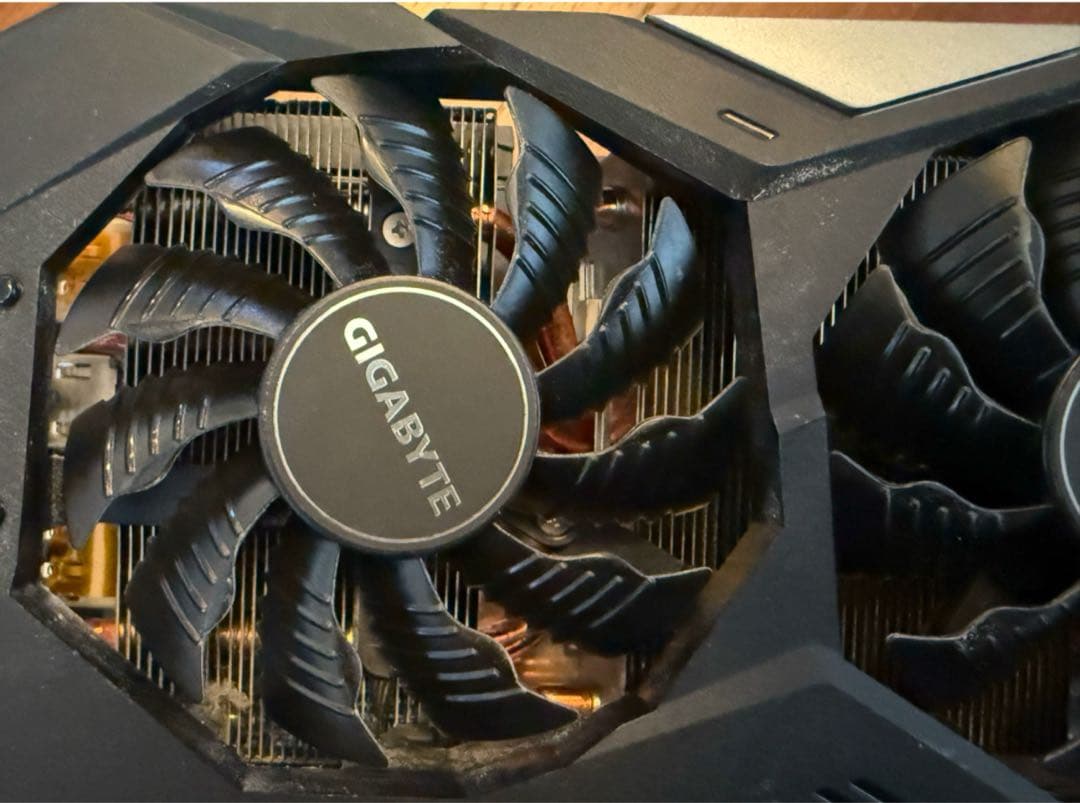 中古Gigabyte GeForce Rtx 2070super[【動作確認済]
