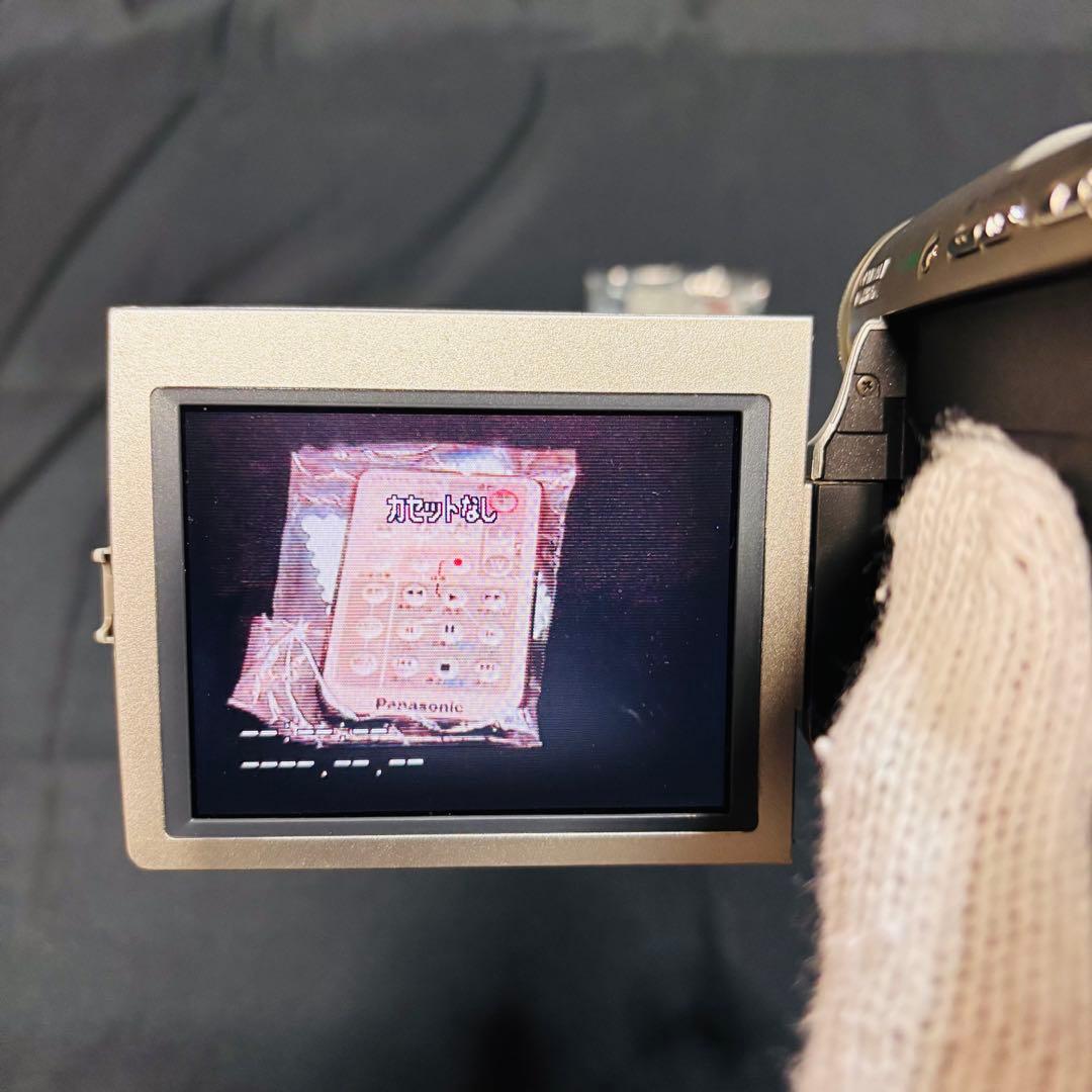 美品 箱付き パナソニック デジタル ビデオカメラ NV-DS9